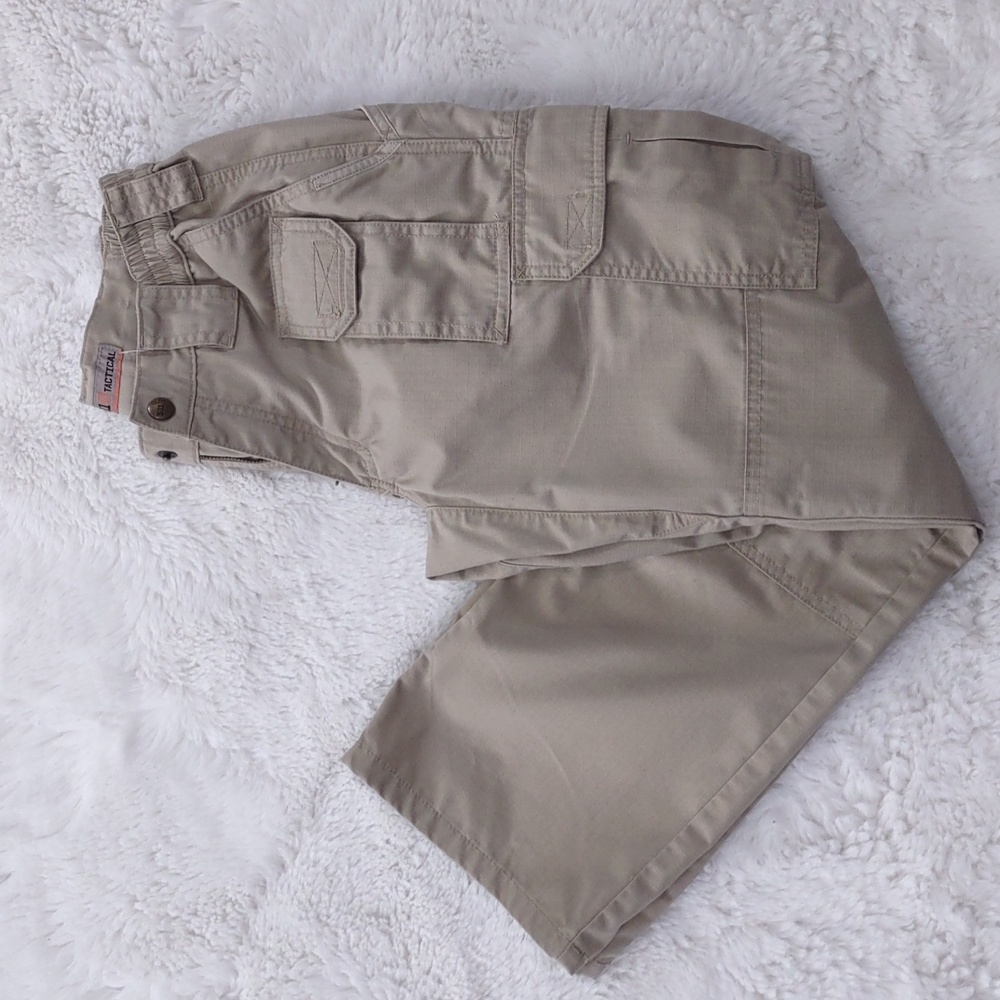 5.11 TACTICAL PANTS. - Picture 16 of 17